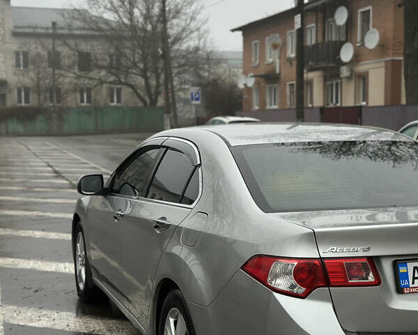 Сірий Хонда Аккорд, об'ємом двигуна 2 л та пробігом 286 тис. км за 8999 $, фото 10 на Automoto.ua