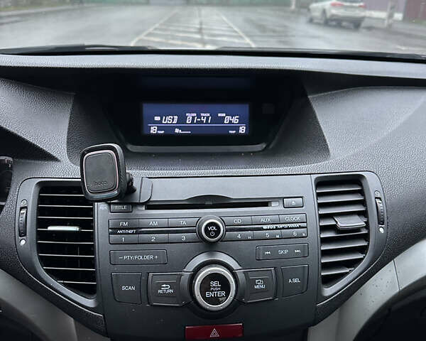 Сірий Хонда Аккорд, об'ємом двигуна 2 л та пробігом 286 тис. км за 8999 $, фото 20 на Automoto.ua