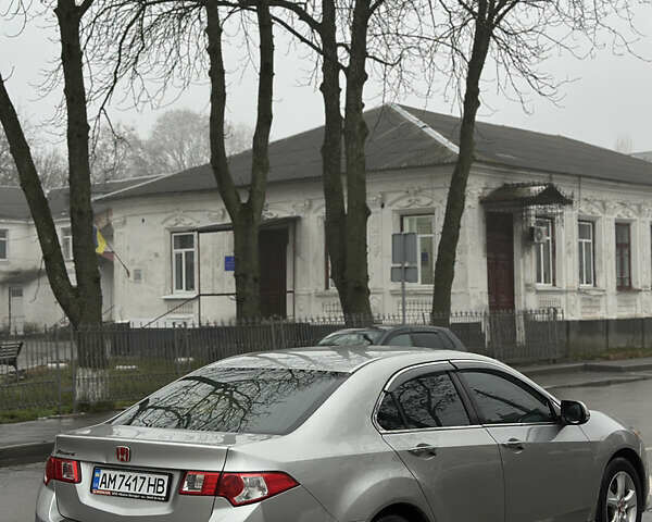 Сірий Хонда Аккорд, об'ємом двигуна 2 л та пробігом 286 тис. км за 8999 $, фото 6 на Automoto.ua