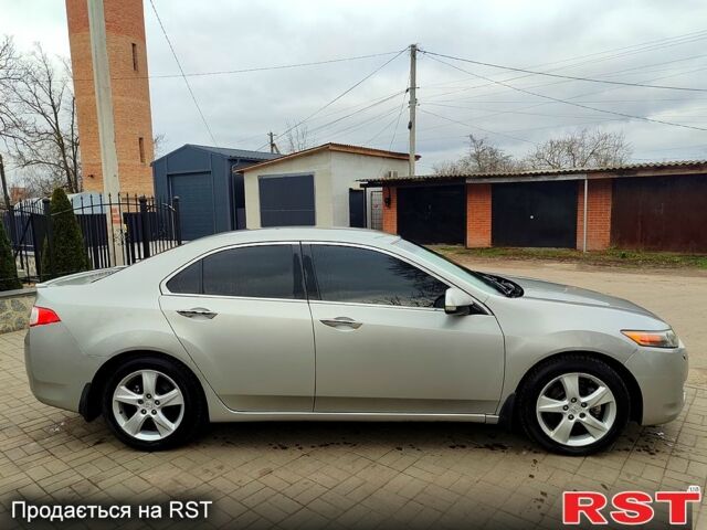 Сірий Хонда Аккорд, об'ємом двигуна 2 л та пробігом 256 тис. км за 8500 $, фото 3 на Automoto.ua