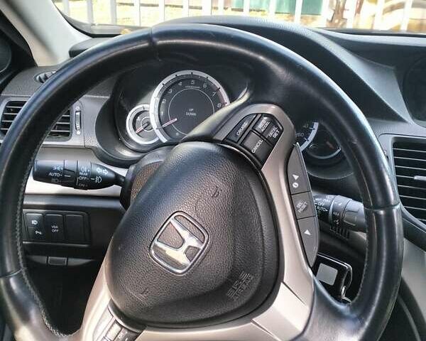 Серый Хонда Аккорд, объемом двигателя 2 л и пробегом 250 тыс. км за 9500 $, фото 8 на Automoto.ua