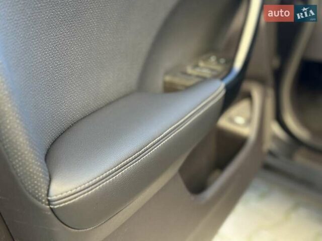 Сірий Хонда Аккорд, об'ємом двигуна 2.35 л та пробігом 165 тис. км за 11900 $, фото 56 на Automoto.ua