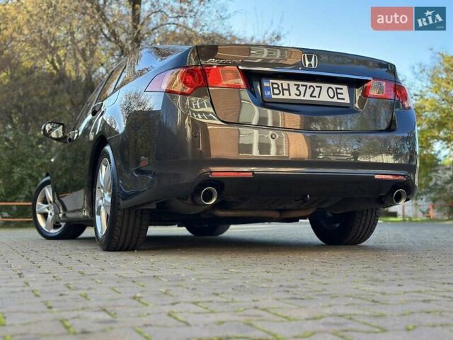 Сірий Хонда Аккорд, об'ємом двигуна 2.35 л та пробігом 165 тис. км за 11900 $, фото 8 на Automoto.ua