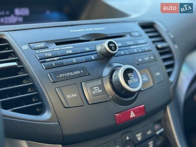 Сірий Хонда Аккорд, об'ємом двигуна 2.35 л та пробігом 165 тис. км за 11900 $, фото 48 на Automoto.ua