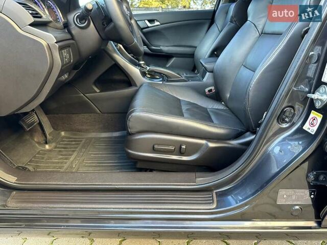 Сірий Хонда Аккорд, об'ємом двигуна 2.35 л та пробігом 165 тис. км за 11900 $, фото 54 на Automoto.ua