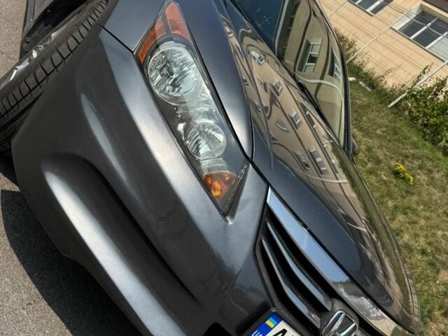 Серый Хонда Аккорд, объемом двигателя 2.4 л и пробегом 250 тыс. км за 8700 $, фото 5 на Automoto.ua