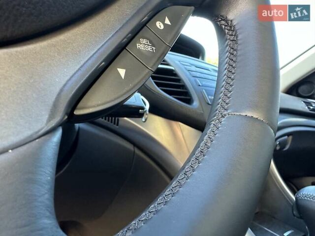 Сірий Хонда Аккорд, об'ємом двигуна 2.35 л та пробігом 165 тис. км за 11900 $, фото 45 на Automoto.ua