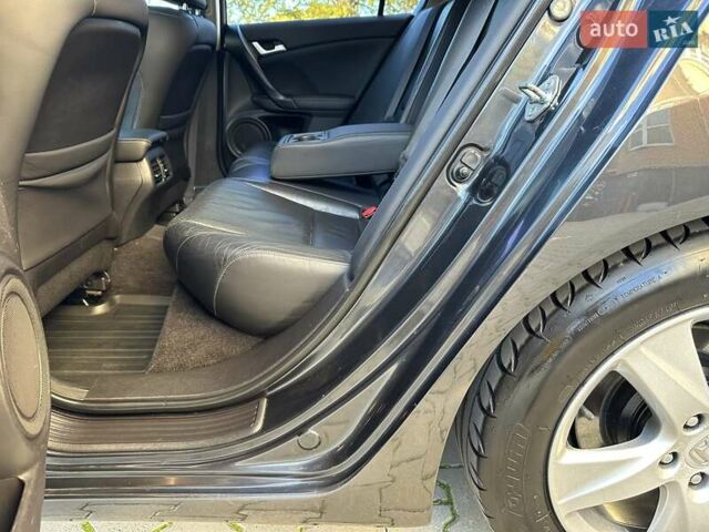 Сірий Хонда Аккорд, об'ємом двигуна 2.35 л та пробігом 165 тис. км за 11900 $, фото 58 на Automoto.ua