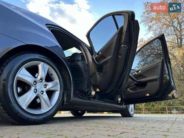 Сірий Хонда Аккорд, об'ємом двигуна 2.35 л та пробігом 165 тис. км за 11900 $, фото 52 на Automoto.ua