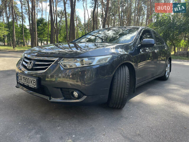 Серый Хонда Аккорд, объемом двигателя 2 л и пробегом 223 тыс. км за 11300 $, фото 10 на Automoto.ua