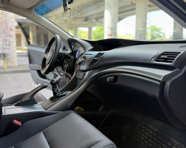 Серый Хонда Аккорд, объемом двигателя 2 л и пробегом 202 тыс. км за 9500 $, фото 21 на Automoto.ua