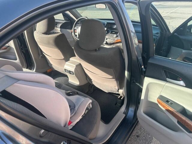 Сірий Хонда Аккорд, об'ємом двигуна 0 л та пробігом 260 тис. км за 10600 $, фото 7 на Automoto.ua