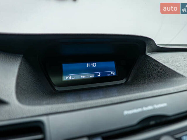 Сірий Хонда Аккорд, об'ємом двигуна 2 л та пробігом 191 тис. км за 10982 $, фото 16 на Automoto.ua