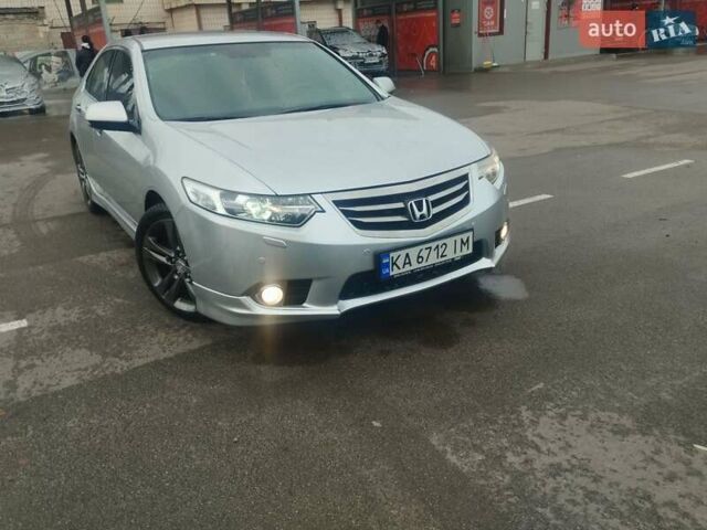 Серый Хонда Аккорд, объемом двигателя 2.35 л и пробегом 195 тыс. км за 11400 $, фото 15 на Automoto.ua