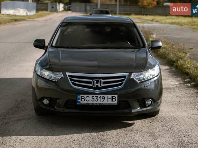 Сірий Хонда Аккорд, об'ємом двигуна 2 л та пробігом 194 тис. км за 10250 $, фото 1 на Automoto.ua