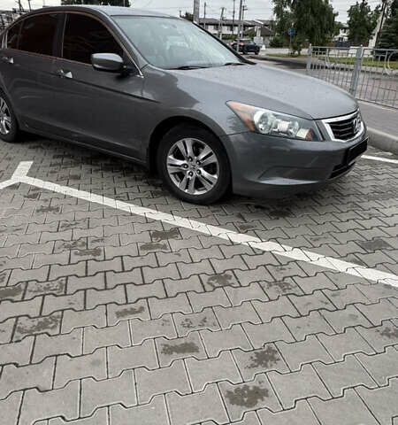 Сірий Хонда Аккорд, об'ємом двигуна 2.4 л та пробігом 177 тис. км за 8500 $, фото 5 на Automoto.ua