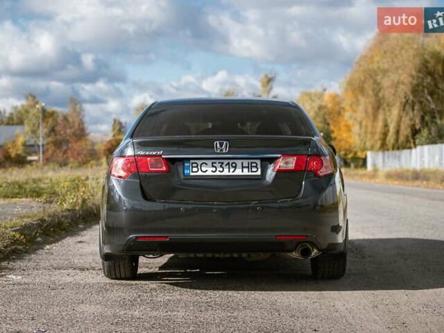 Сірий Хонда Аккорд, об'ємом двигуна 2 л та пробігом 194 тис. км за 10250 $, фото 3 на Automoto.ua
