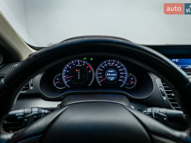 Сірий Хонда Аккорд, об'ємом двигуна 2 л та пробігом 191 тис. км за 10982 $, фото 12 на Automoto.ua