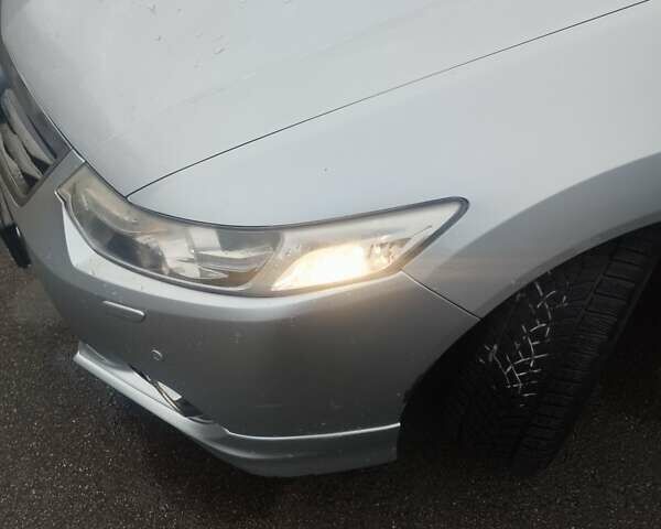 Серый Хонда Аккорд, объемом двигателя 2.35 л и пробегом 195 тыс. км за 11400 $, фото 20 на Automoto.ua