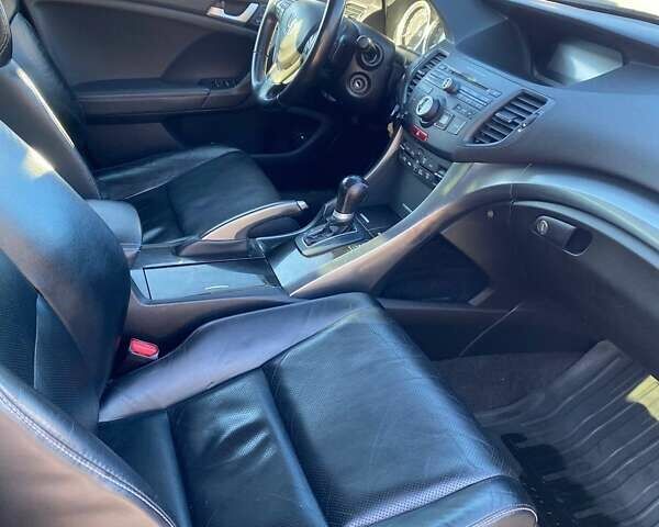 Сірий Хонда Аккорд, об'ємом двигуна 2.35 л та пробігом 213 тис. км за 9900 $, фото 11 на Automoto.ua