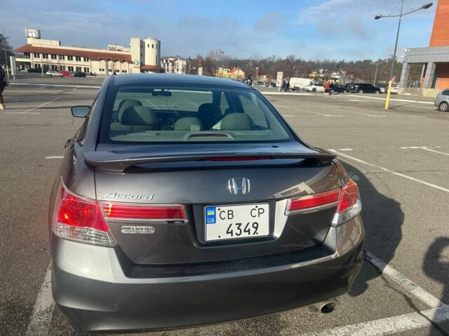 Сірий Хонда Аккорд, об'ємом двигуна 0 л та пробігом 260 тис. км за 10600 $, фото 3 на Automoto.ua