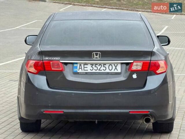 Сірий Хонда Аккорд, об'ємом двигуна 2 л та пробігом 240 тис. км за 8900 $, фото 7 на Automoto.ua