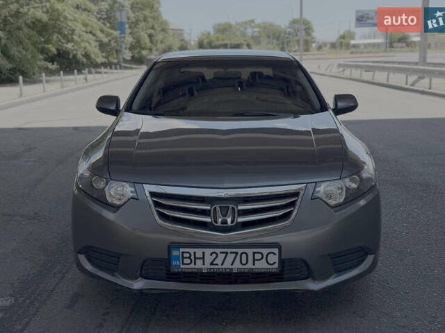 Серый Хонда Аккорд, объемом двигателя 2 л и пробегом 202 тыс. км за 9500 $, фото 20 на Automoto.ua