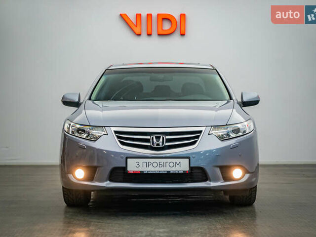 Сірий Хонда Аккорд, об'ємом двигуна 2 л та пробігом 191 тис. км за 10982 $, фото 4 на Automoto.ua