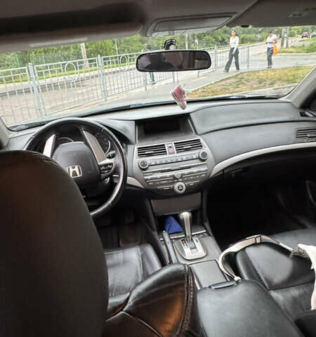 Сірий Хонда Аккорд, об'ємом двигуна 2.4 л та пробігом 177 тис. км за 8500 $, фото 7 на Automoto.ua