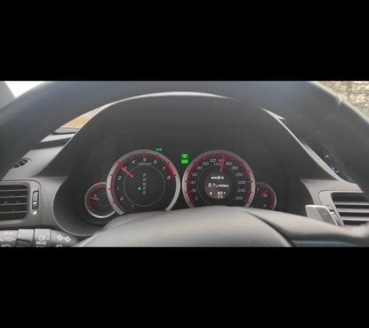 Серый Хонда Аккорд, объемом двигателя 2.4 л и пробегом 194 тыс. км за 11200 $, фото 3 на Automoto.ua