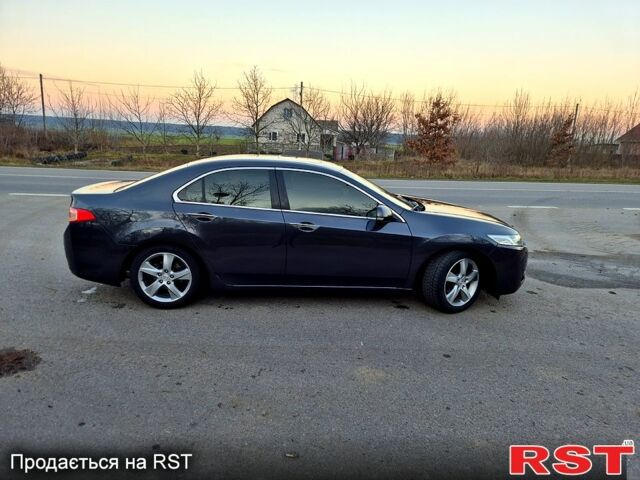 Серый Хонда Аккорд, объемом двигателя 2 л и пробегом 234 тыс. км за 12000 $, фото 6 на Automoto.ua