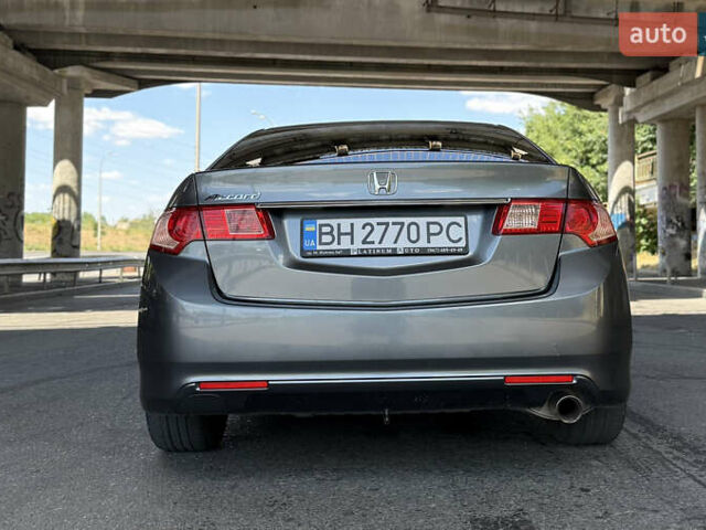 Серый Хонда Аккорд, объемом двигателя 2 л и пробегом 202 тыс. км за 9500 $, фото 4 на Automoto.ua