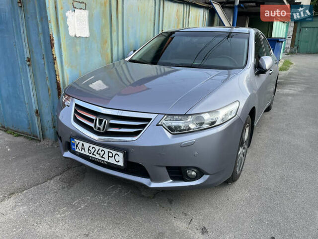 Серый Хонда Аккорд, объемом двигателя 2 л и пробегом 186 тыс. км за 11500 $, фото 13 на Automoto.ua