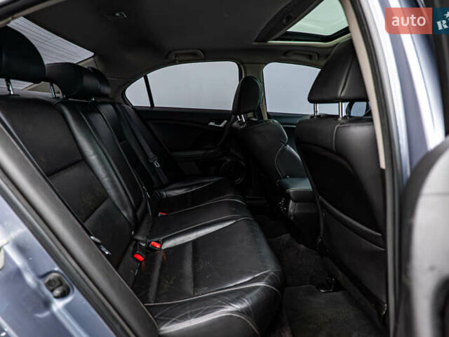 Сірий Хонда Аккорд, об'ємом двигуна 2 л та пробігом 191 тис. км за 10982 $, фото 21 на Automoto.ua