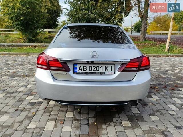 Серый Хонда Аккорд, объемом двигателя 2.4 л и пробегом 234 тыс. км за 9500 $, фото 8 на Automoto.ua