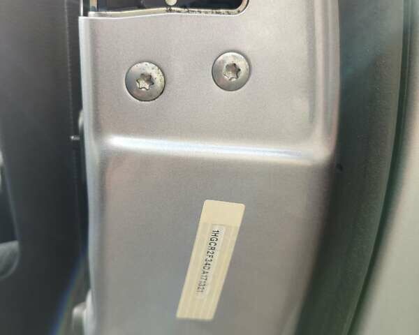 Сірий Хонда Аккорд, об'ємом двигуна 2.36 л та пробігом 235 тис. км за 9400 $, фото 16 на Automoto.ua