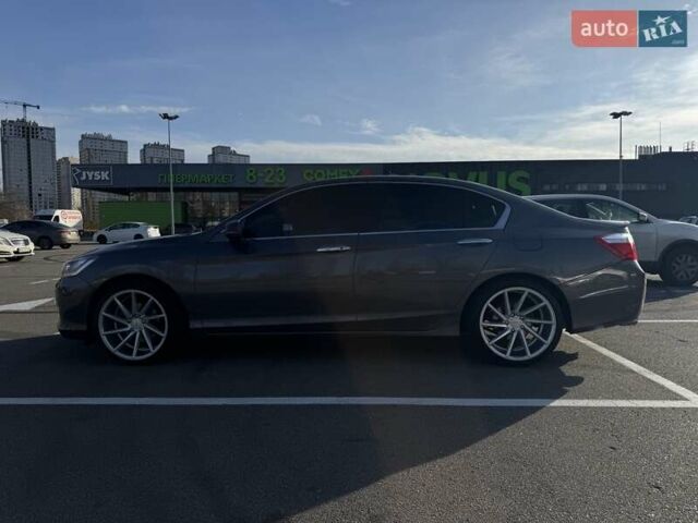 Сірий Хонда Аккорд, об'ємом двигуна 2.4 л та пробігом 205 тис. км за 16500 $, фото 2 на Automoto.ua
