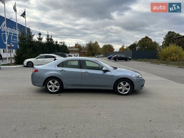 Серый Хонда Аккорд, объемом двигателя 2.2 л и пробегом 239 тыс. км за 11500 $, фото 6 на Automoto.ua