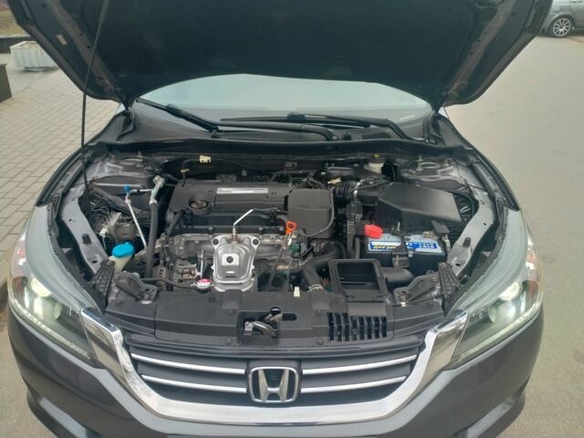 Сірий Хонда Аккорд, об'ємом двигуна 0.24 л та пробігом 145 тис. км за 12700 $, фото 2 на Automoto.ua