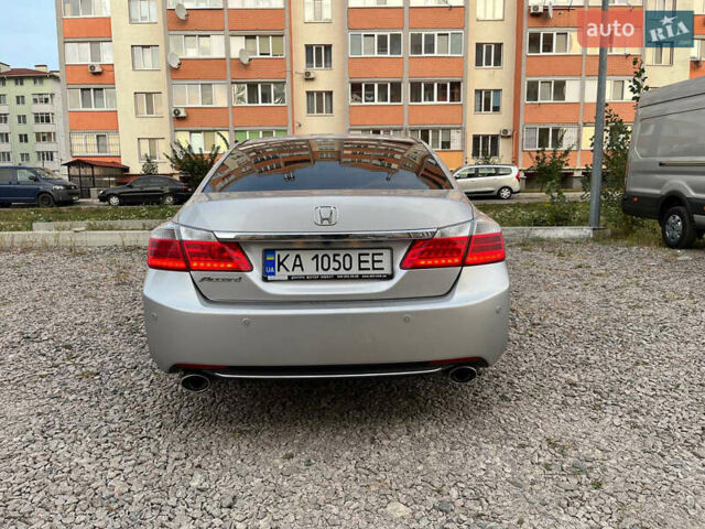 Серый Хонда Аккорд, объемом двигателя 2.4 л и пробегом 290 тыс. км за 11000 $, фото 28 на Automoto.ua
