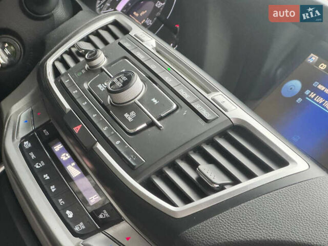 Серый Хонда Аккорд, объемом двигателя 2.35 л и пробегом 173 тыс. км за 10999 $, фото 43 на Automoto.ua