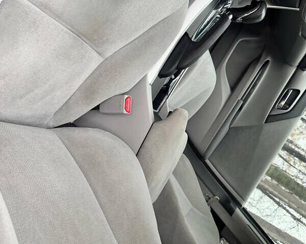 Серый Хонда Аккорд, объемом двигателя 2.35 л и пробегом 173 тыс. км за 10999 $, фото 24 на Automoto.ua