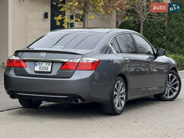Серый Хонда Аккорд, объемом двигателя 2.4 л и пробегом 160 тыс. км за 11200 $, фото 3 на Automoto.ua