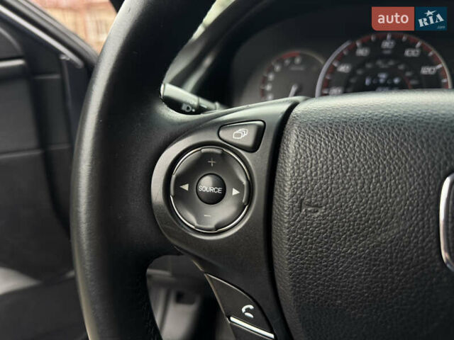 Серый Хонда Аккорд, объемом двигателя 2.4 л и пробегом 160 тыс. км за 11200 $, фото 10 на Automoto.ua