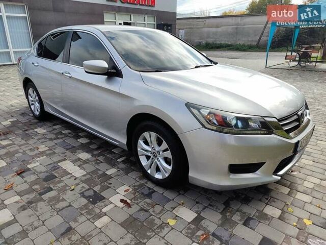 Серый Хонда Аккорд, объемом двигателя 2.4 л и пробегом 234 тыс. км за 9500 $, фото 3 на Automoto.ua