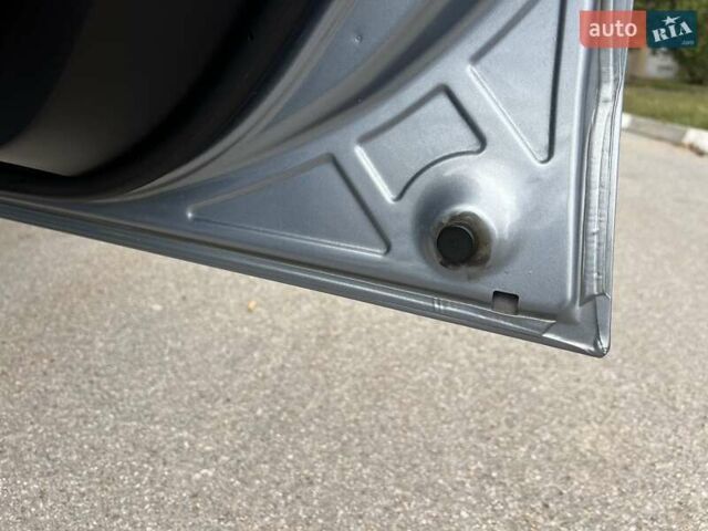 Серый Хонда Аккорд, объемом двигателя 2.2 л и пробегом 239 тыс. км за 11500 $, фото 22 на Automoto.ua