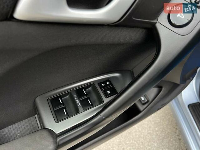 Серый Хонда Аккорд, объемом двигателя 2.2 л и пробегом 239 тыс. км за 11500 $, фото 25 на Automoto.ua