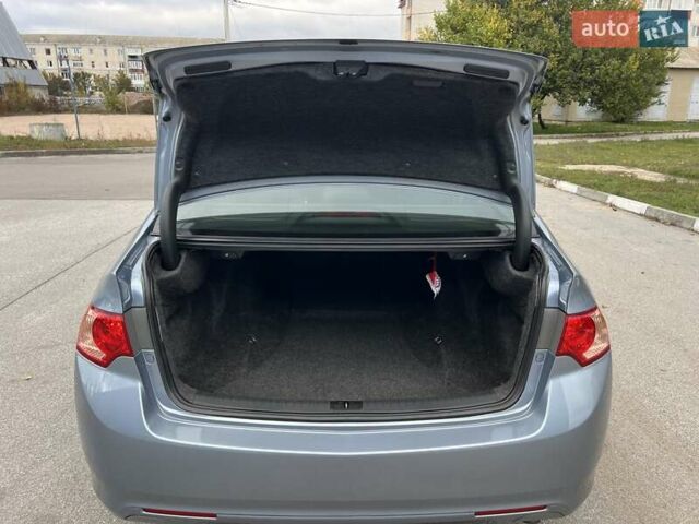 Серый Хонда Аккорд, объемом двигателя 2.2 л и пробегом 239 тыс. км за 11500 $, фото 55 на Automoto.ua