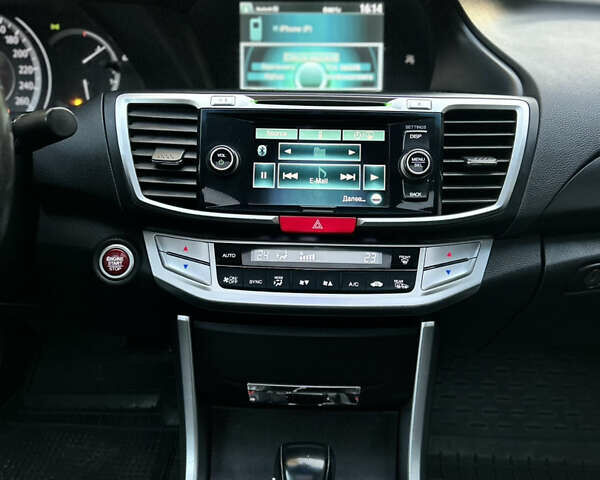 Серый Хонда Аккорд, объемом двигателя 2.4 л и пробегом 293 тыс. км за 11499 $, фото 12 на Automoto.ua