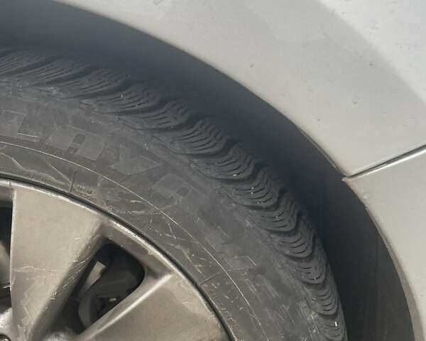 Серый Хонда Аккорд, объемом двигателя 2.4 л и пробегом 290 тыс. км за 11000 $, фото 20 на Automoto.ua